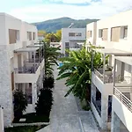 Thalassia Luxury Lejlighedshotel *