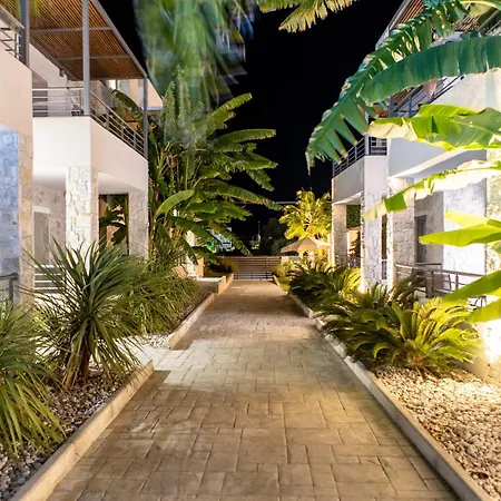 Thalassia Luxury