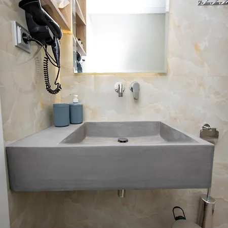 Thalassia Luxury Apart Otel *