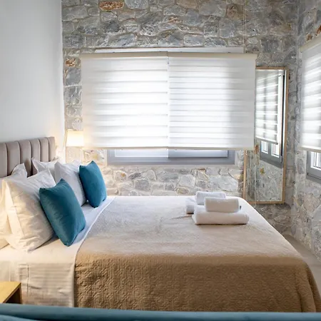 Thalassia Luxury 公寓式酒店