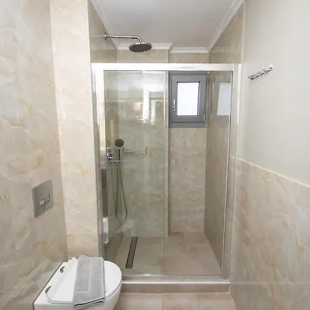 Thalassia Luxury