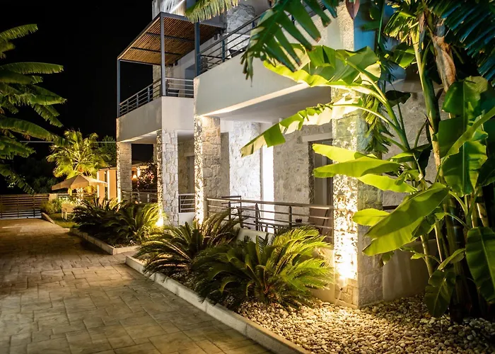 Thalassia Luxury Aparthotel