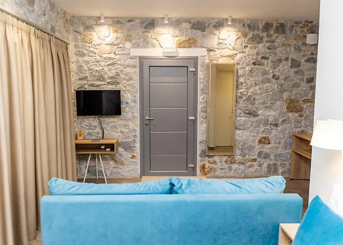 Thalassia Luxury Aparthotel